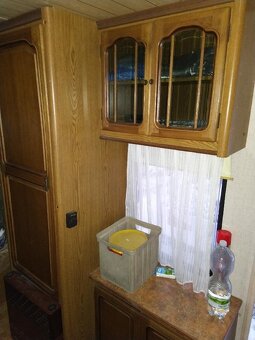 Prodám karavan bez dokladů na pevné stání - 8