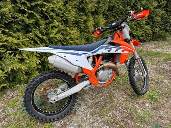 KTM 450 SX-F 2022 - 8