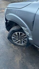 nissan navara - 8