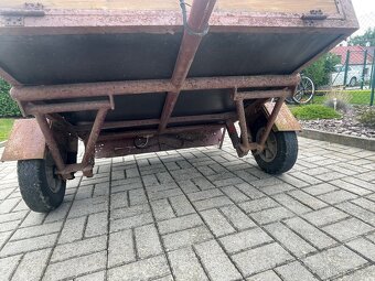 Přívěsný vozík - 8