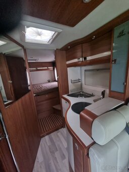Prodám mercedes 3.0 diesel 124 300 km - 8