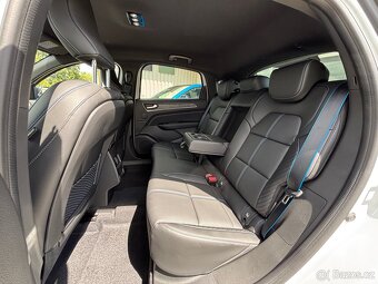 Renault Arkana Esprit Alpine E-Tech 145 - 8
