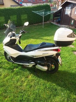Prodám skútr Honda 125 PCX - 8