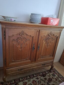 Skrin, komoda, toletka. - 8