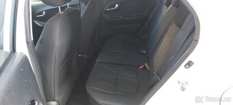 Kia Picanto 1.0 - 8