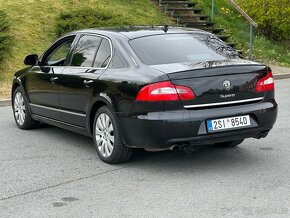 Škoda Superb 2 V6 3.6 FSI 2013 - 8