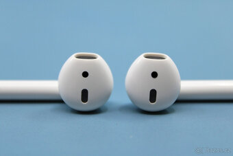 Sluchátka Apple AirPods (2019) - se zárukou - 8