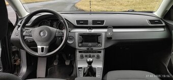 VW Passat B7 2.0Tdi 103KW Variant - 8