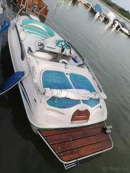 Motorový čln REGAL 14 P - 8