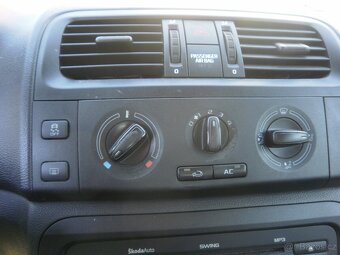 ŠKODA Fabie combi 1.4i rok 2011 - 8