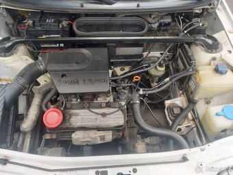 Prodám Škoda Felicia 1.3 mpi 50kw má tažné zařízení - 8
