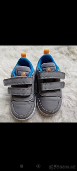 Adidas - tenisky velikost 22 - 8