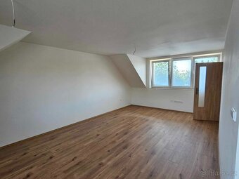 Pronájem bytu 1+kk, 45m2 Chlumec nad Cidlinou - 8