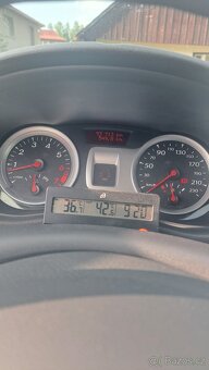 Renault Clio 2013 - 8