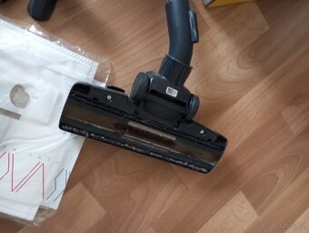 Vysavač Zanussi Compact go - 8