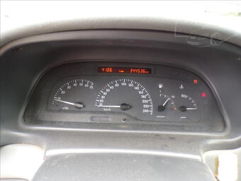 Renault Laguna 1,9 dTi EKO ZAPLACENO - 8