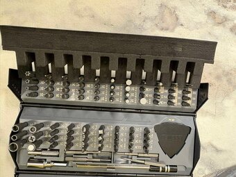 Multifunkční sada bitů a nářadí v kufříku - 8