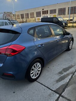 Kia Cee’d JD 1.4 benzin 125 000 Kč - 8