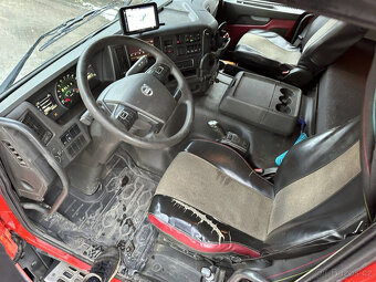 Eur6 sklápěč - tahač 6x4 Volvo spaní - 8
