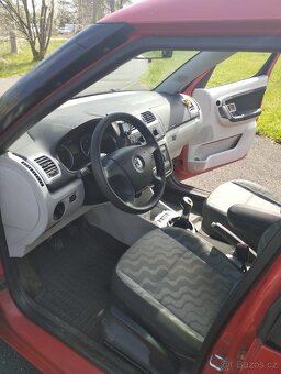 Prodám Škoda Roomster - 8