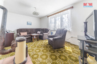 Prodej bytu 3+1, 76 m², Čestín - 8