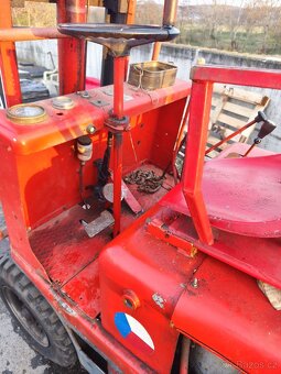 Vysokozdvižný vozík Desta diesel motor Zetor 25 - 8