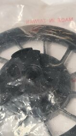 Startování Briggs, cena vč.pošt. - 8