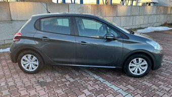 Peugeot 208 1,4 HDI - 8