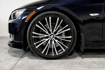 BMW Rad 3 335 i - 8