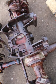 Zetor 12045 12145 16145 přední náprava spojka kardan - 8