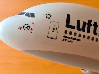 Airbus A380 LUFTHANSA velký model - 8