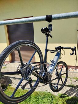 Gravel Cannondale Topstone carbon Neo Lefty - 8