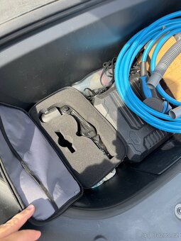 Tesla model Y Performance s tažným + 4x disk - 8