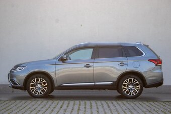Mitsubishi Outlander 2.2 DI-D Instyle A/T. - 8