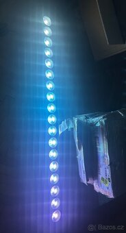 SHEHDS světlo na stěnu LED 18x18 - 8