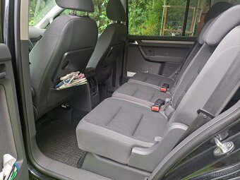 Vw Touran facelif 2011 - 8