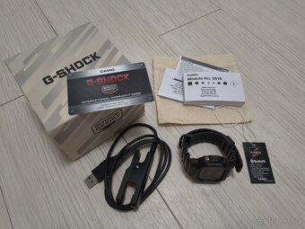 CASIO G-SHOCK, Odolné chytré hodinky, BT, Solar, HR, 20ATM - 8
