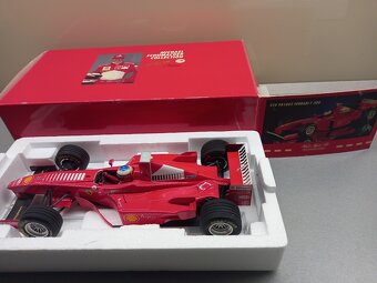 F1 FERRARI F300 1998 MICHAEL SCHUMACHER MINICHAMPS 1:18 - 8