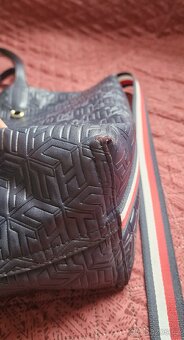 Kabelka Tommy Hilfiger - 8