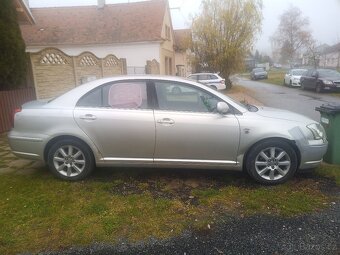 toyota avensis 2,0D r.v.2003 - 8