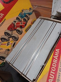 Ites autodráha panely - 8