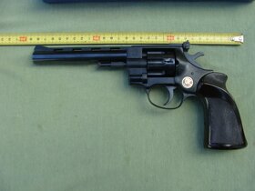 Flobert 8 ranný revolver "ARMINIUS" 4 mm - 8