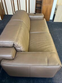 Luxusní kožená sedačka Natuzzi. - 8