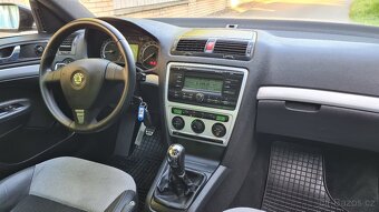 ŠKODA OCTÁVIA 2 RS kombi - 2,0TFSi 147kW Manuál. - 8