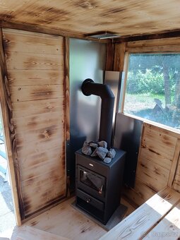 Finská venkovní sauna 2x2 m, pro až 6 osob,kamna na dřevo - 8