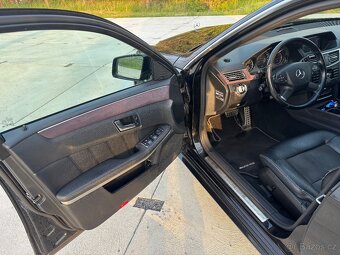 Mercedes E350 4matic - 8