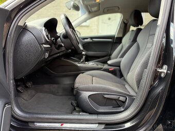 AUDI A3 1,4 TFSi 103KW S-LINE,NEHAV.,SERV. KNIHA - 8
