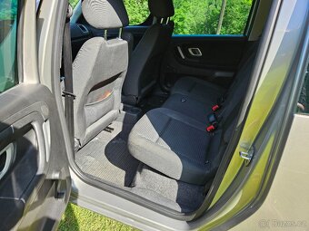 Škoda Roomster 1.6 16V Sport (77kW) - 8