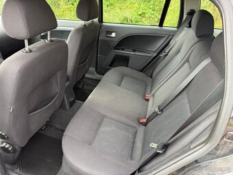 Ford Mondeo mk3 2.0 TDCI / 2005 / STK do 2027 - 8