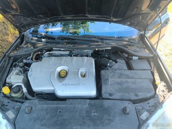 Náhradní díly Renault laguna III 2.0 Turbo benzín - 8
